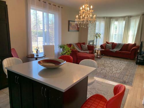 Villa Merci � La Vie! Thanks To Life!