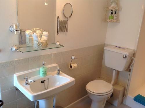 26 Rodden Row