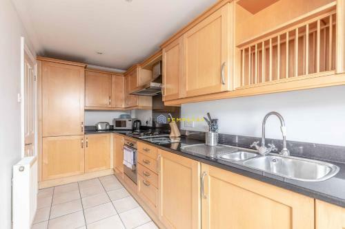 Apartamento Perfect Spot In Central Windsor & Free Parking!
