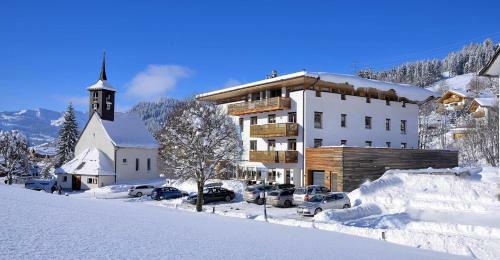 Apartamento Moderne Wohnung Im Botenwirt Top 6"almh�tte"
