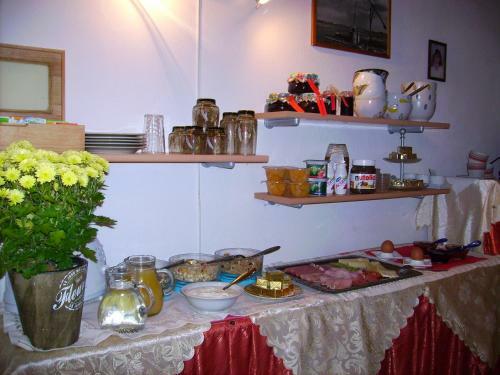 Hostal G�stehaus Br�ckler