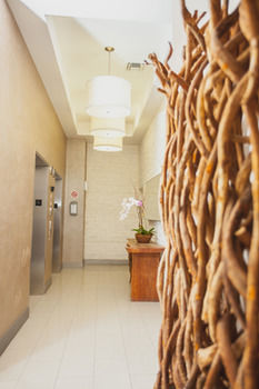Apartamentos Habitat Residence