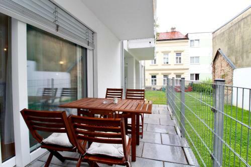 Apartamento Spacious Terrace Apt In Modern Klosterneuburg Building Top 2