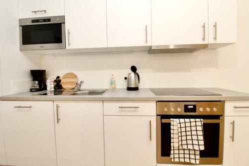 Apartamento Spacious Terrace Apt In Modern Klosterneuburg Building Top 2