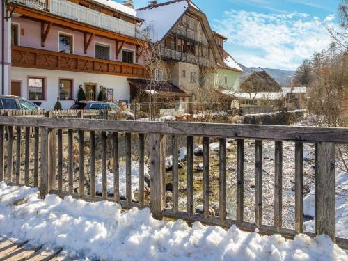Serene Holiday Home In Katschenberg With Garden