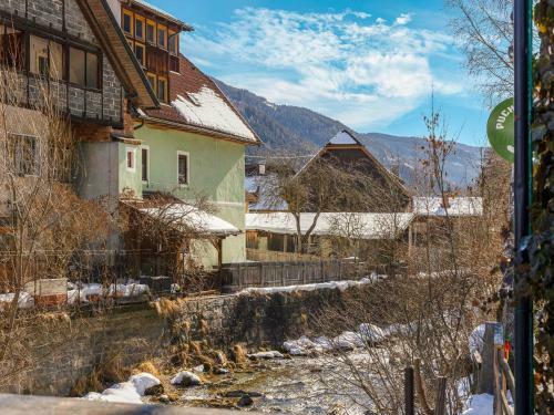 Serene Holiday Home In Katschenberg With Garden