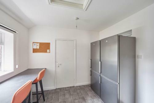 Host & Stay - Cook's Quarters