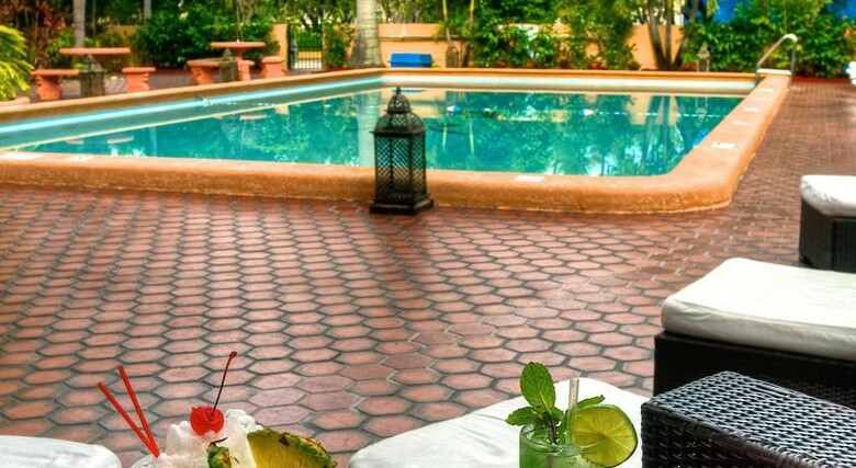 Regency Hotel Miami