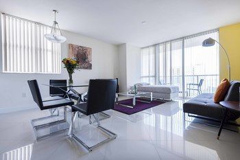 Apartamentos Dharma Home Suites Brickell Miami At One Broadway