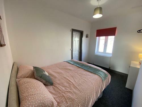 Silver Stag Properties, Large 5 Bedroom Property With 5 Bathrooms