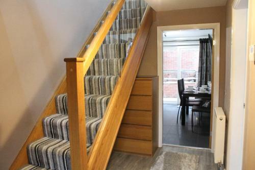 4 Bedroom Detached Holiday Home With Hot Tub
