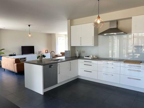 Vakantiewoning Maison Remi - 12pers