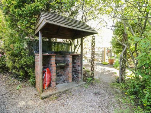 Redwood Lodge