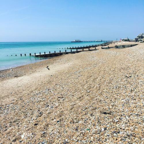 Apartamento Gorgeous Central Studio With Balcony, 2 Mins To Beach And Pier