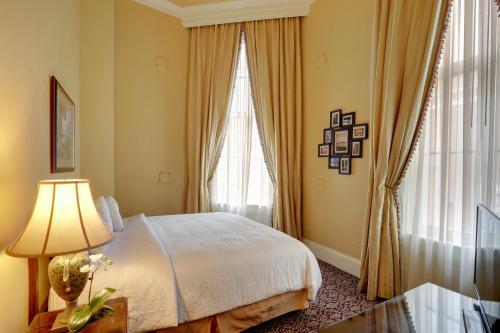 Pelham Hotel
