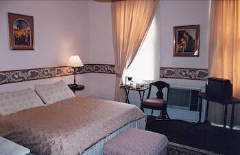 Bed & Breakfast Fairchild House