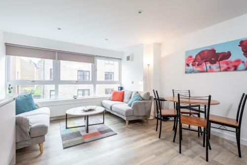 Murrays Bridge - Central Apartment With Parking
