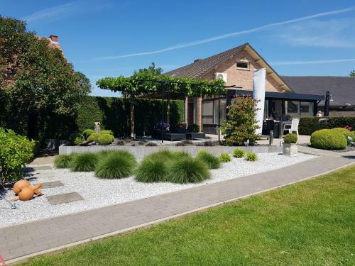 Apartamento De Achtertuin