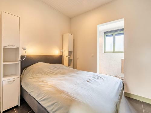 Scenic Holiay Home In Merksplas With Garden