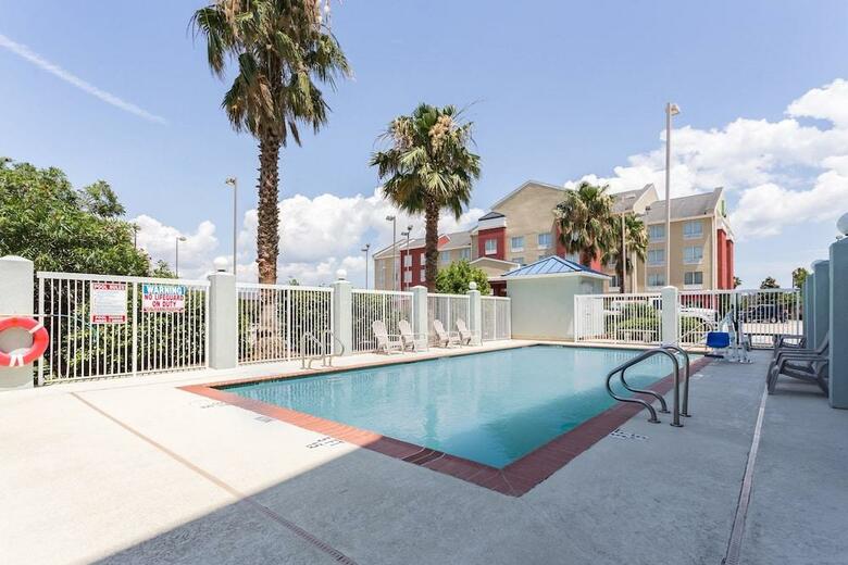 Hotel Comfort Suites New Orleans