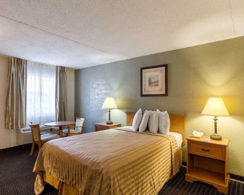Hotel Rodeway Inn & Suites New Orleans Lakefront