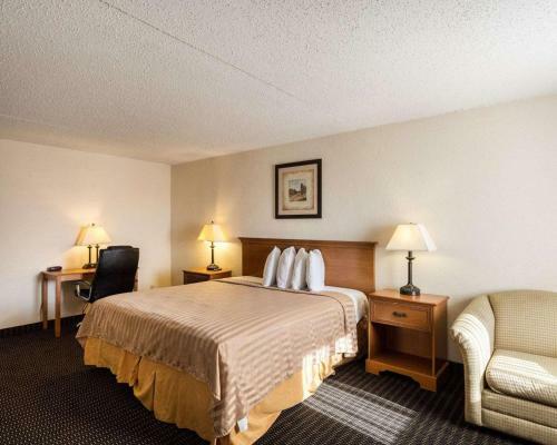 Hotel Rodeway Inn & Suites New Orleans Lakefront