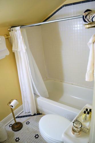 Bed & Breakfast Edgar Degas House Historic Home And Museum