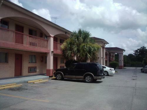 Motel Relax Inn And Suites New Orleans