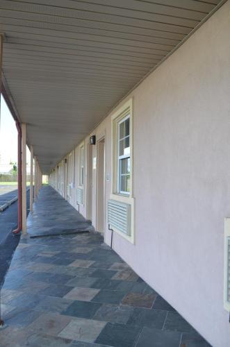 Motel Economy Inn New Orleans