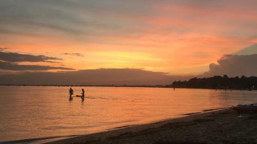 Hoburne Beach Escape Near Christchurch