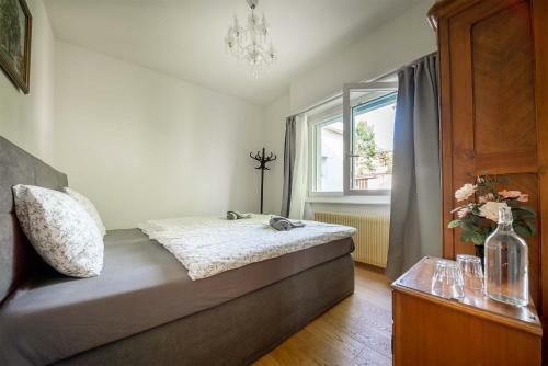 Hostal 1 Cozy Bedroom For 2 People - Garden & Pool