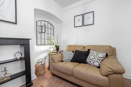 Apartamento Pinewood Studios Bright 4 Bed 2 Bath House Near Slough