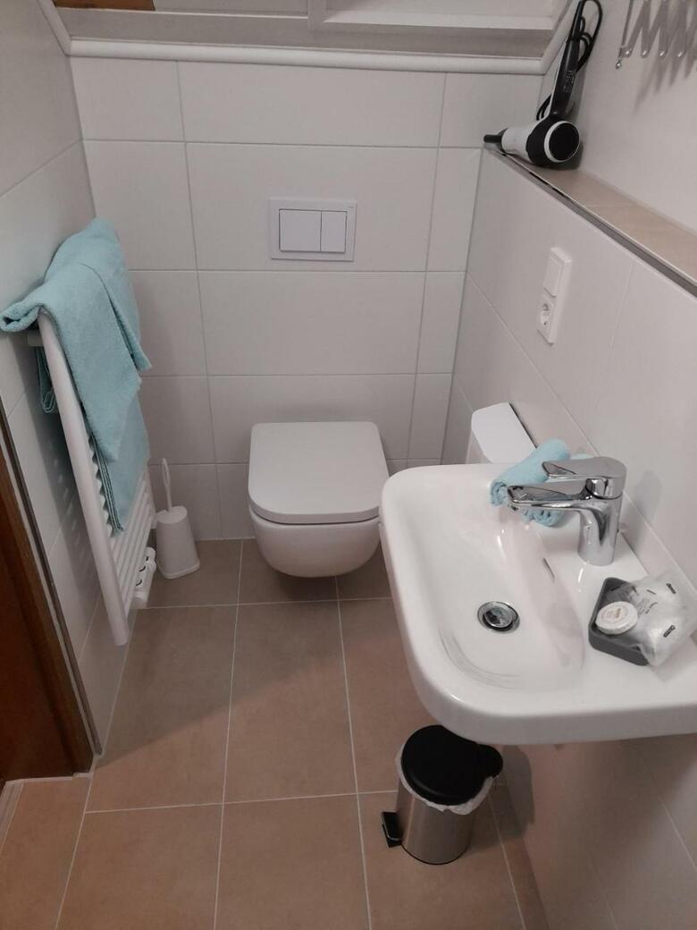 Hostal G�stezimmer Bernkastel - G�stehaus Barbara
