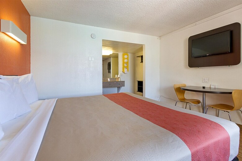 Motel 6 Glendale