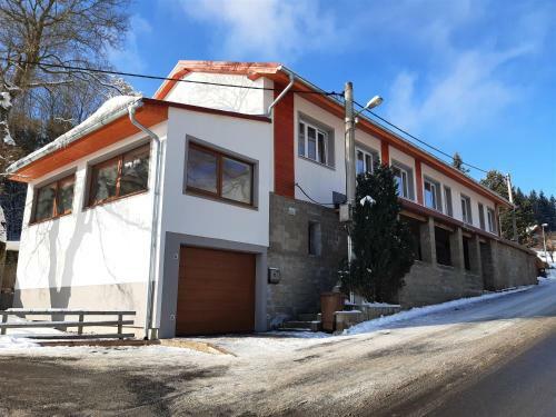 Hostal Ubytov�n� U Jani?ky