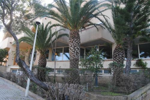 Helios Hotel