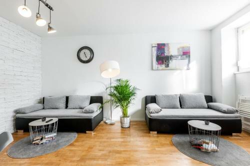 Dr Apartments