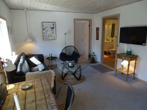 Apartamento Fin Lejlighed Med Lukket Have
