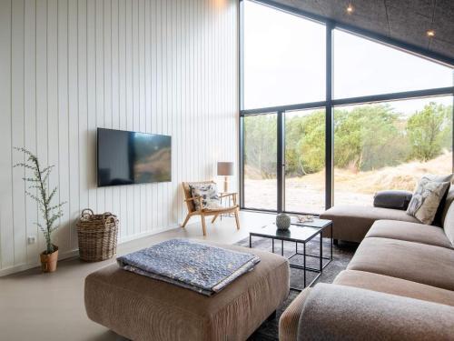 Holiday Home Fan� Cxcix