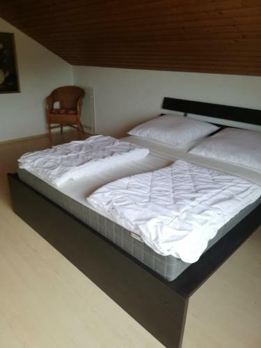 Apartamento Ferienwohnung / Monteurswohnung In Ruhiger Waldlage