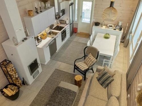 Holiday Home M�nnikk�