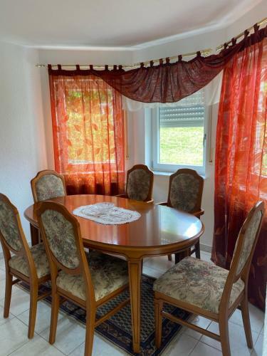 Apartamento Sch�ne Gro�e Ferienwohnung Im Mittelrheintal Nahe Loreley