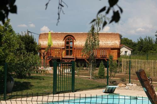 Bed & Breakfast Les Roulottes Viticoles