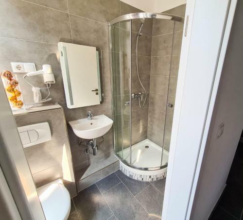 Homesuites Apartments
