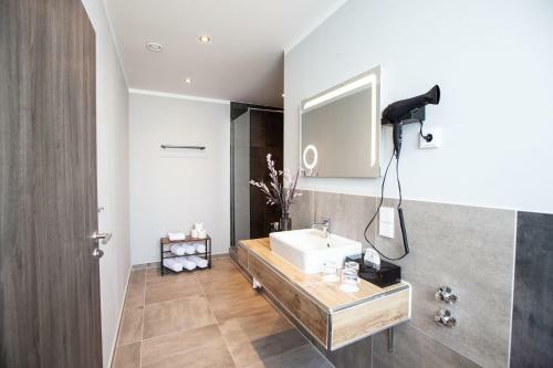 Elens Hotel