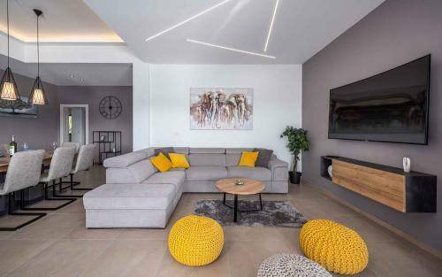 Holiday Home In Mali Vare?ki/istrien 37975