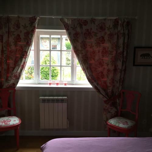 Bed & Breakfast Chambres D'h�tes L'aubaine Avec Jacuzzi