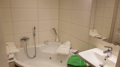 Hostal Pension Hoefti
