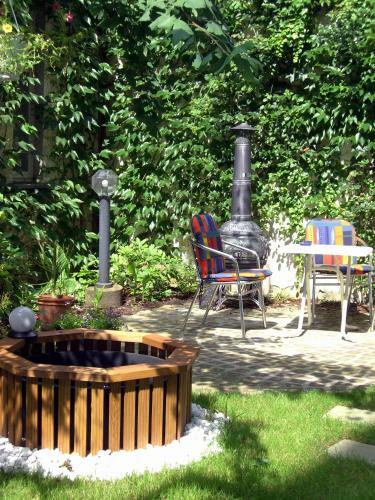 Hostal Pension Savo