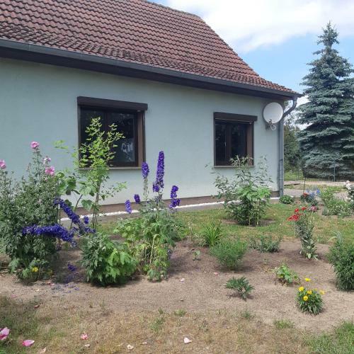 Apartamento Ferienwohnung Am Scheunenkaffee Kachlin